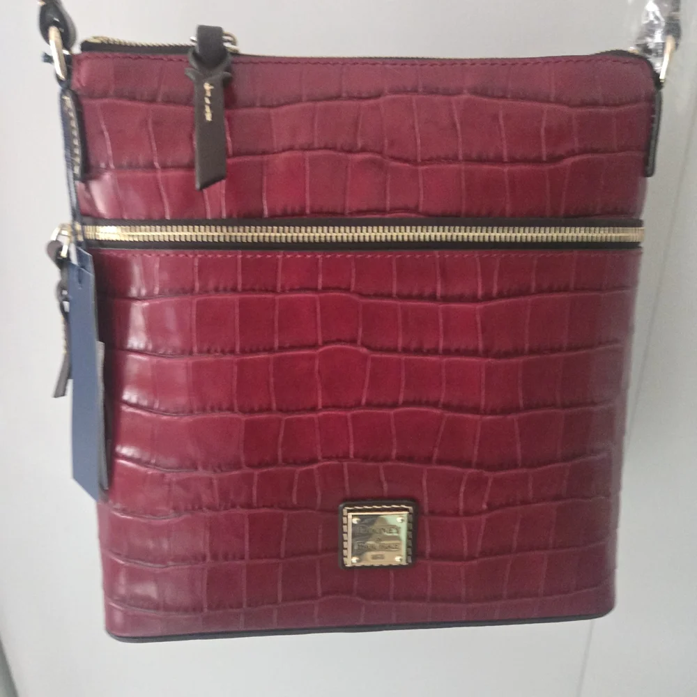 Dooney & Bourke Burgundy Croc Embossed Crossbody Bag - Picture 3 of 9
